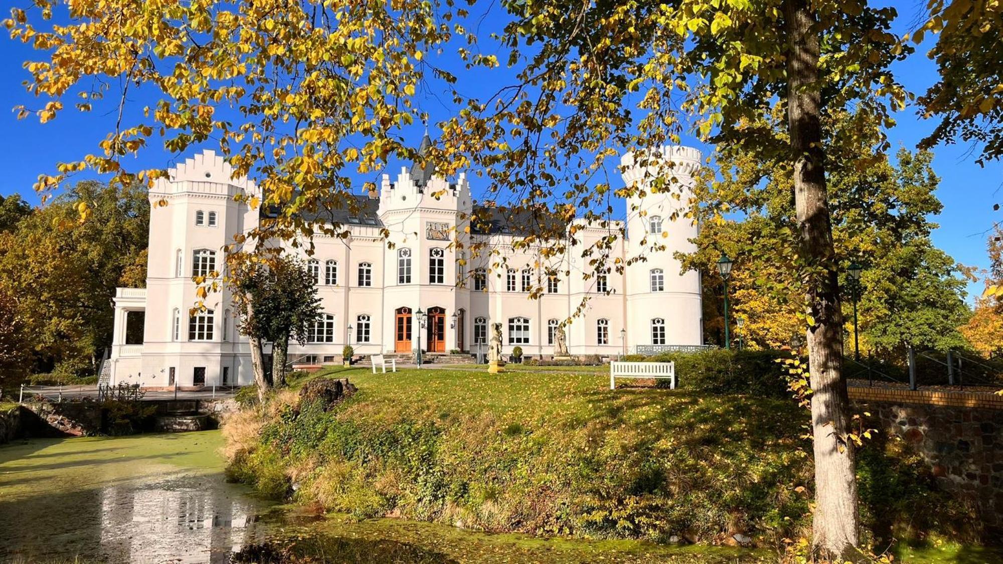 Schloss Schlemmin Exteriör bild